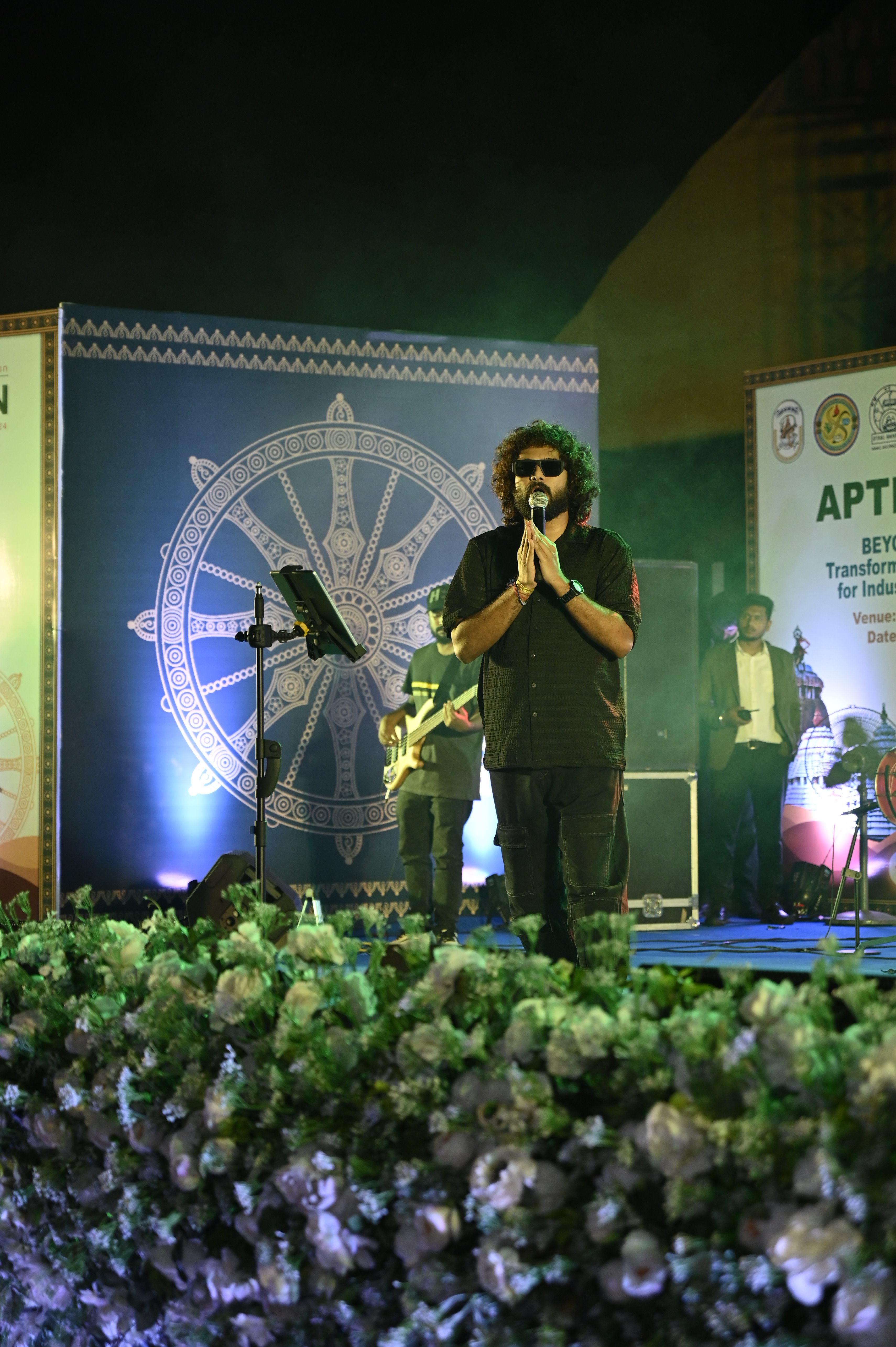 APTICON — Conference Moments